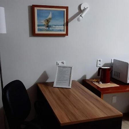 Flat A 2 Quadras Da Av Beira Mar, Um Dos Principais Pontos Turisticos De Fortaleza. Esterno foto